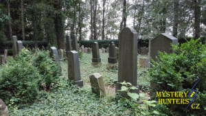 Tajuplný židovský hřbitov